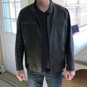men’s leather bomber jacket
